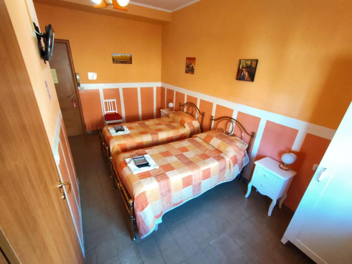 Hotel Serenella Turyn Zewnętrze zdjęcie