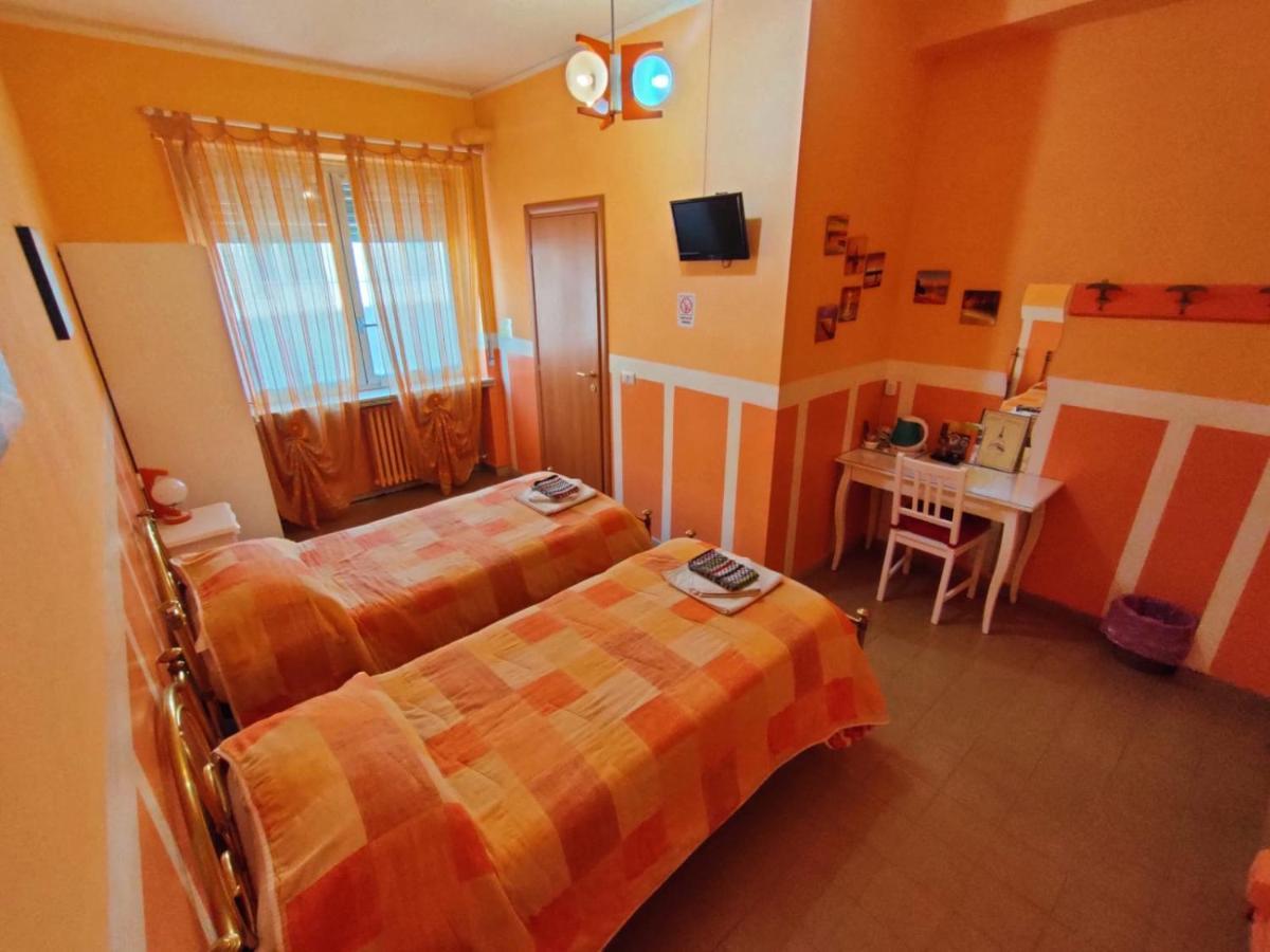 Hotel Serenella Turyn Zewnętrze zdjęcie