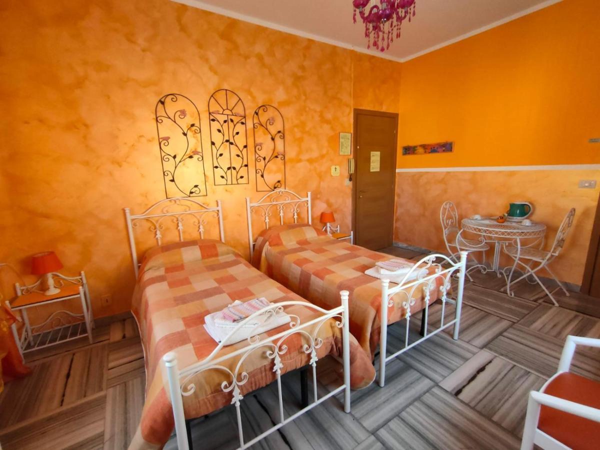 Hotel Serenella Turyn Zewnętrze zdjęcie