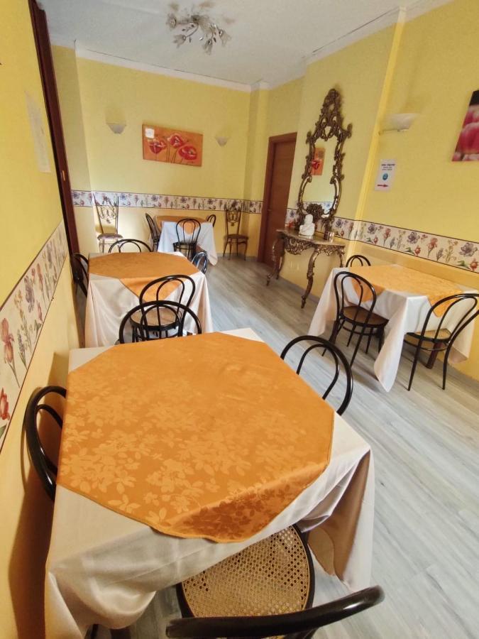 Hotel Serenella Turyn Zewnętrze zdjęcie