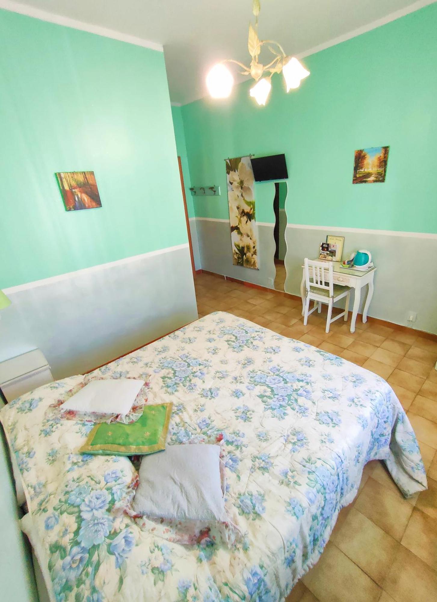 Hotel Serenella Turyn Zewnętrze zdjęcie