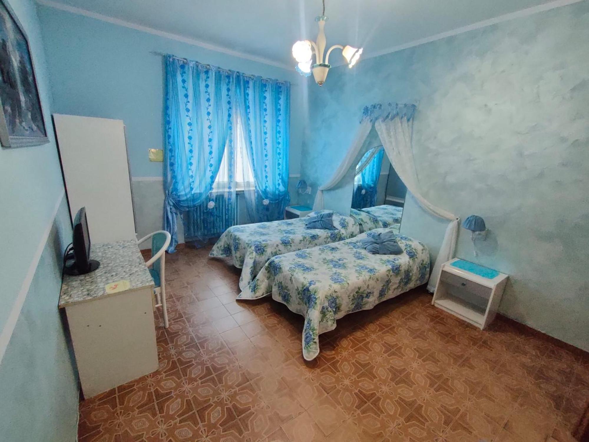 Hotel Serenella Turyn Zewnętrze zdjęcie